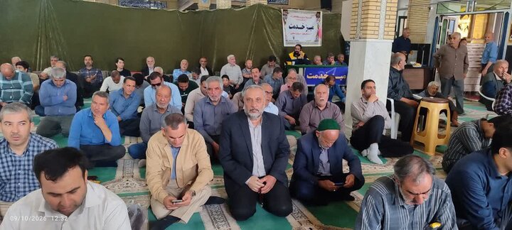 تصاویر/اقامه نماز عبادی سیاسی جمعه در زرندیه