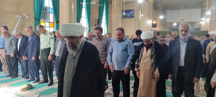 تصاویر/اقامه نماز عبادی سیاسی جمعه در زرندیه