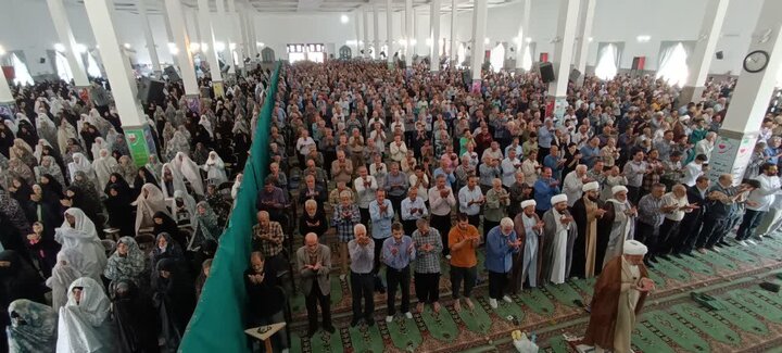 تصاویر/اقامه نماز عبادی سیاسی جمعه در ساوه