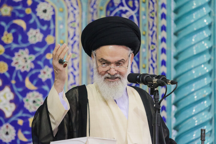 تصاویر/ اقامه نماز عبادی سیاسی جمعه در شهر مقدس قم