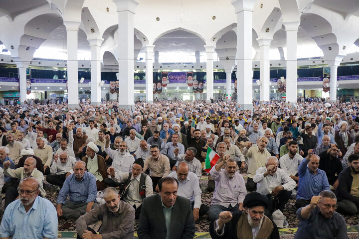 تصاویر/ اقامه نماز عبادی سیاسی جمعه در شهر مقدس قم