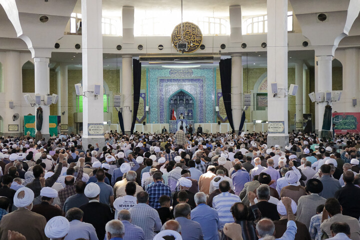 تصاویر/ اقامه نماز عبادی سیاسی جمعه در شهر مقدس قم