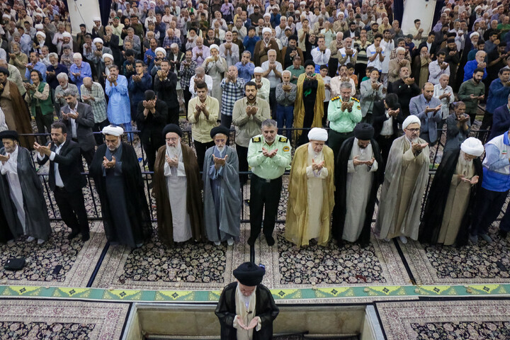 تصاویر/ اقامه نماز عبادی سیاسی جمعه در شهر مقدس قم