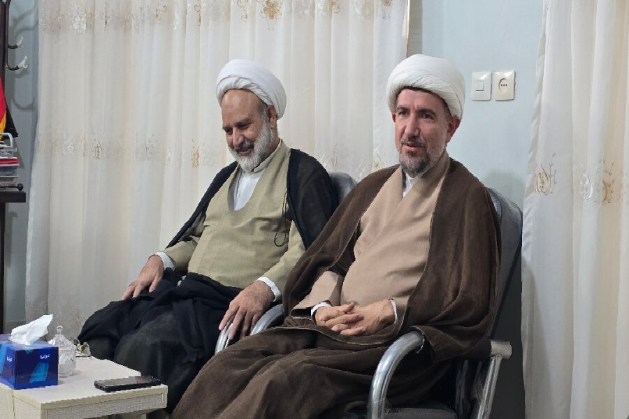 نشست معاون فرهنگی حوزههای علمیه خواهران کشور در مدیریت حوزه علمیه خواهران استان یزد نشست معاون فرهنگی حوزههای علمیه خواهران کشور در مدیریت حوزه علمیه خواهران استان یزد
