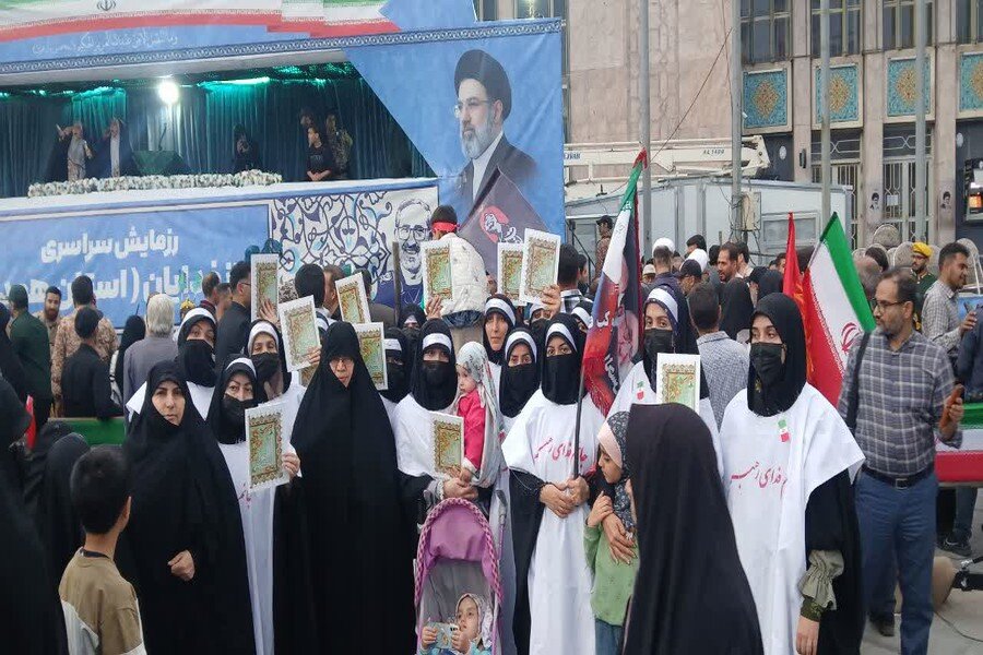 تجدید میثاق بانوان طلبه همدان با رهبر معظم انقلاب در رزمایش «جانفدا»