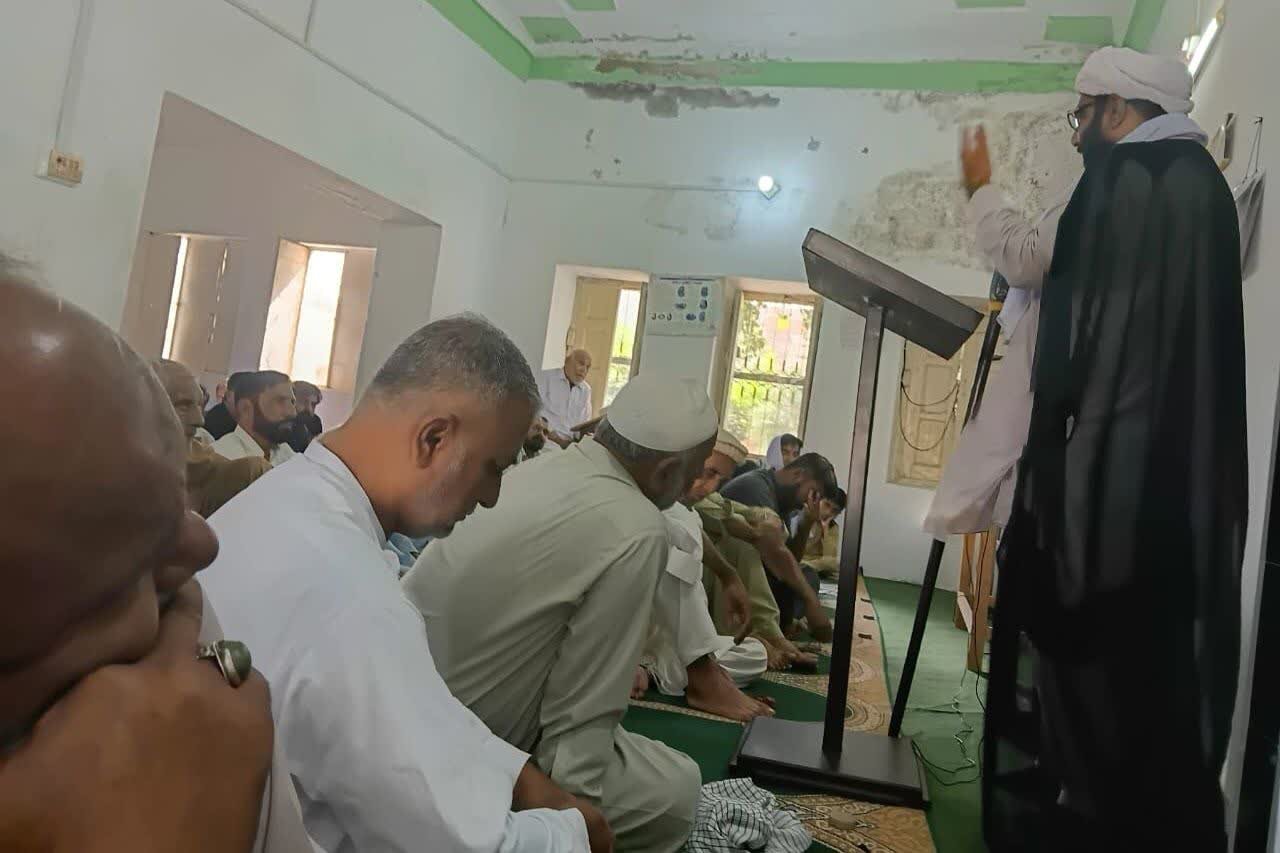 کسی بھی خبر کی تصدیق کے بغیر اسے پھیلانا، افراد اور معاشرے کی تباہی کا باعث بن سکتا ہے