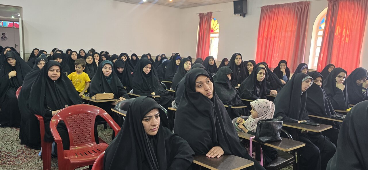 افتتاحیه اربعین تعالی مدارس علمیه خواهران شهر یزد افتتاحیه اربعین تعالی مدارس علمیه خواهران شهر یزد