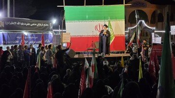 دعوای آمریکا با ملت ایران بر سر اصل اسلام است/ مدیریت تنگه هرمز تا قیام قیامت در دست ایران خواهد بود