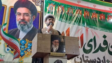 حضور در تجمعات مصداق عبادت جمعی است