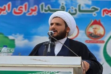 مردم در دفاع از میهن اسلامی آماده‌اند
