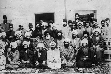 مبارزات عالم مجاهد کرمانی، زمینه‌ساز تحولات نهضت مشروطیت