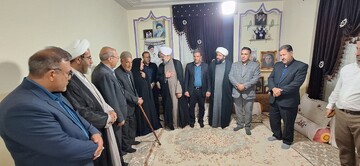 خانواده‌های شهدا پرچمداران صبر و استقامت زینبی هستند