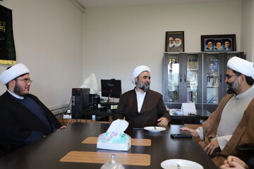 تصاویر / دیدار مسئولان حوزوی با مدیر حوزه علمیه استان آذربایجان شرقی