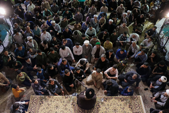 مراسم گرامیداشت رهبر شهید و شهدای مدرسه‌ علمیه قرآنی امام علی بن موسی‌الرضا (ع)
