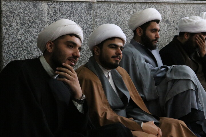 تصاویر/ درس اخلاق آیت الله موسوی اصفهانی در مسجد مدرسه علمیه آیت الله آخوند (ره)