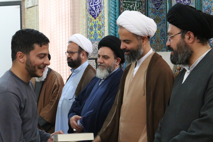 تصاویر/ تجلیل از ممتازین سال تحصیلی ۱۴۰۴-۱۴۰۵ مدرسه علمیه آیت الله آخوند (ره)