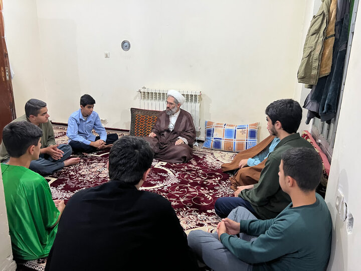 تصاویر/ حلقات تربیتی مدرسه علمیه ولیعصر (عج) آستارا