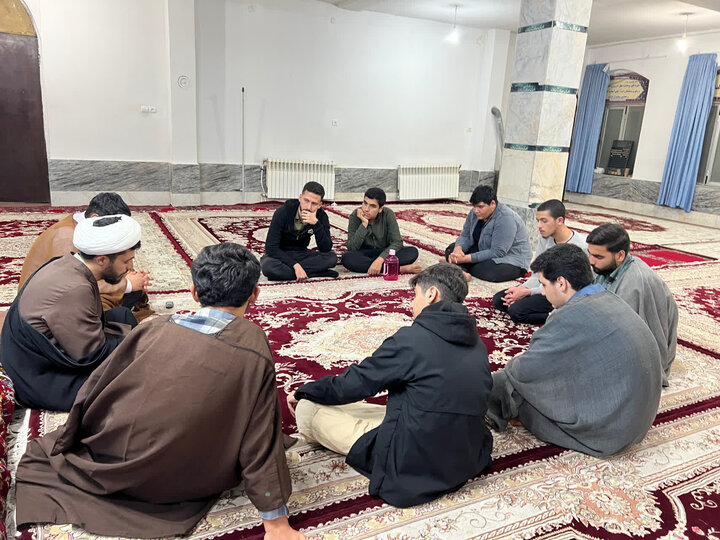 تصاویر/ حلقات تربیتی مدرسه علمیه ولیعصر (عج) آستارا