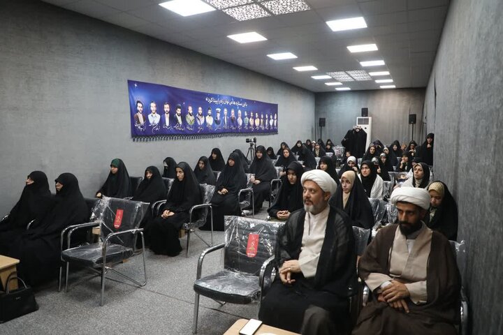 تصاویر/ طلاب جدید‌الورود حوزه‌ علمیه خواهران سمنان در طرح «اربعین تعالی»
