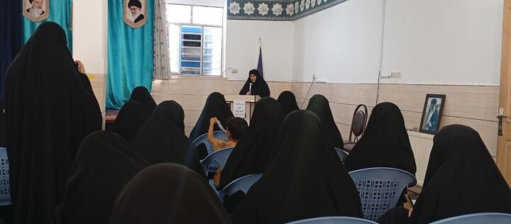 تصاویر/ دوره «اربعین تعالی» طلاب جدیدالورورد مدرسه علمیه ریحانه النبی(س) رفسنجان
