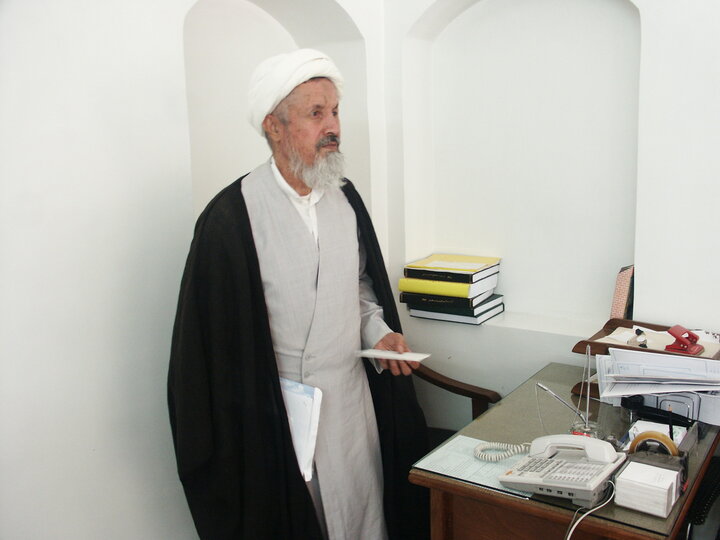 آیت‌الله محمد مومن