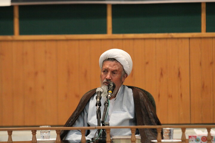 آیت‌الله محمد مومن