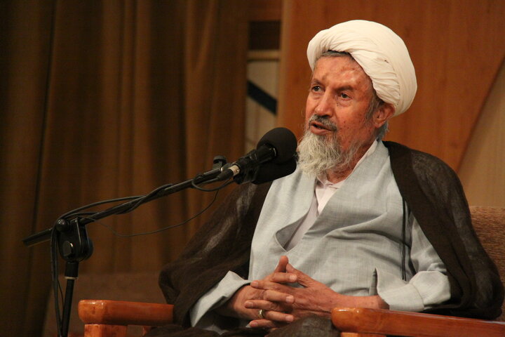 آیت‌الله محمد مومن