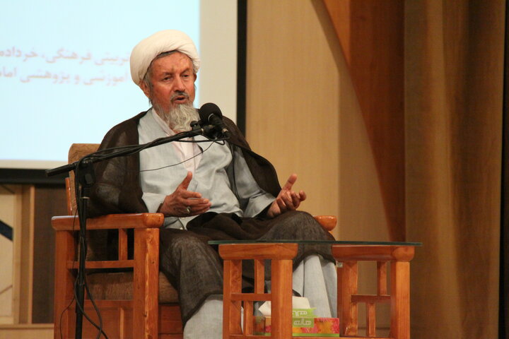 آیت‌الله محمد مومن