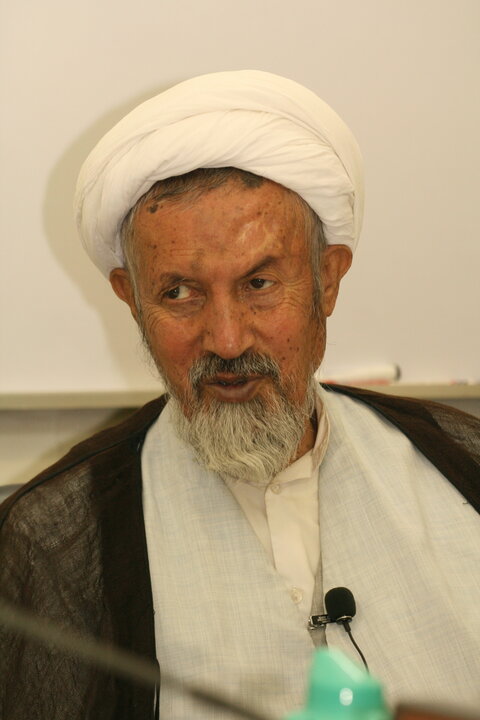 آیت‌الله محمد مومن
