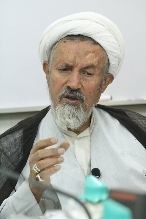 آیت‌الله محمد مومن