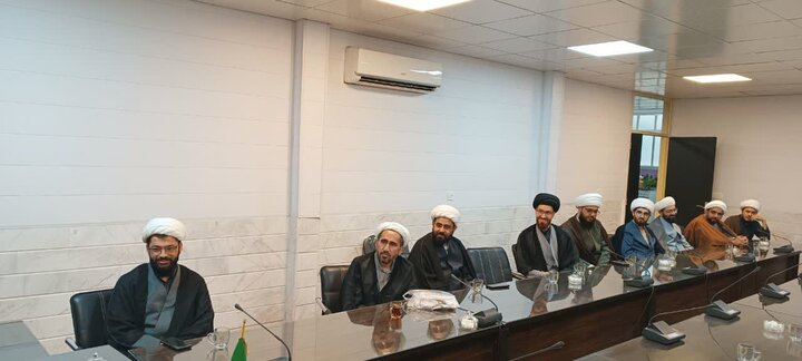 تصاویر/جلسه قرارگاهی ائمه جماعات طرح حبیب در ساوه