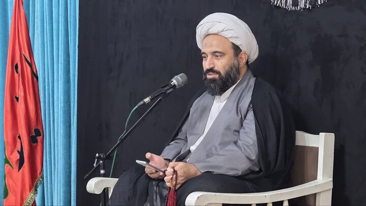 تصاویر/ نشست اخلاقی طلاب مدرسه علمیه امام خمینی (ره) ارومیه با محوریت هویت طلبگی