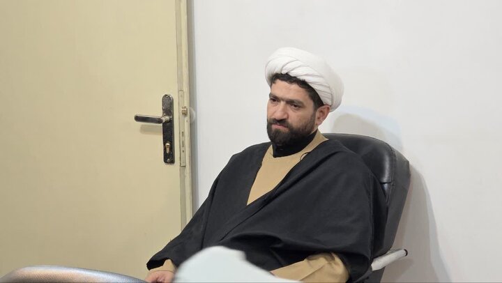 تصاویر/ جلسه هم‌اندیشی مدیر، معاونین و اساتید مدرسه علمیه امام خمینی (ره) ارومیه