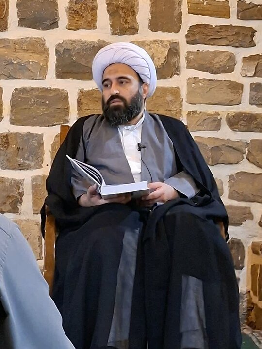 تصاویر/ محفل انس با قرآن کریم مدرسه علمیه امام خمینی (ره) ارومیه