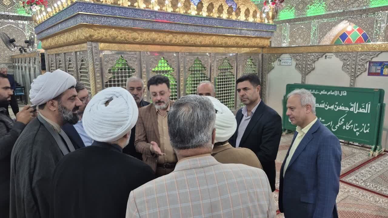آیین غبارروبی مضجع شریف امامزادگان آقاعلی عباس(ع) و شاهزاده محمد(ع)بادرود برگزارشد+تصاویر