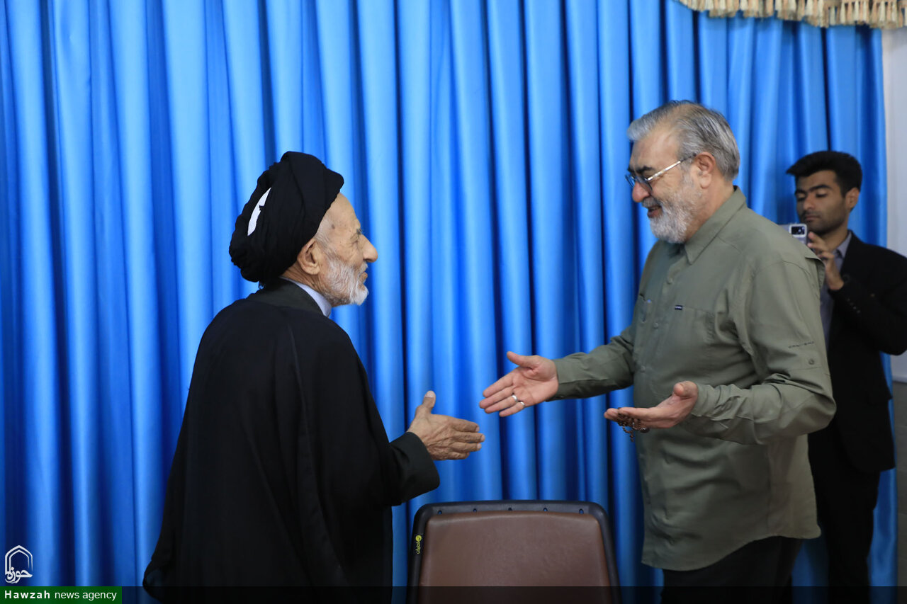 تصاویر / دیدار رئیس و اعضای کمیسیون امنیت ملی و سیاست خارجی مجلس شورای اسلامی با نماینده ولی فقیه در خراسان جنوبی
