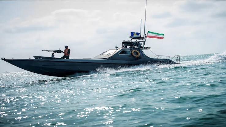 IRGC Navy: Our Forces Control Strait of Hormuz, Will Track Any Violating Vessel