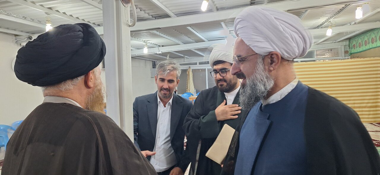 دیدار طاهری آکوردی با آیت الله ملک حسینی