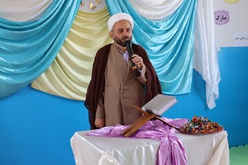 فرهنگ انفاق باید از دوران کودکی در دانش‌آموزان نهادینه شود