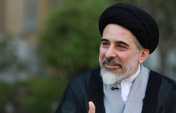 ترویج فرهنگ نماز با شکل‌گیری خانواده قرآنی و الگوسازی والدین محقق می‌شود