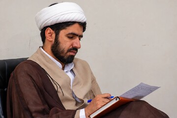 لزوم حمایت از اساتید معین در کرمان
