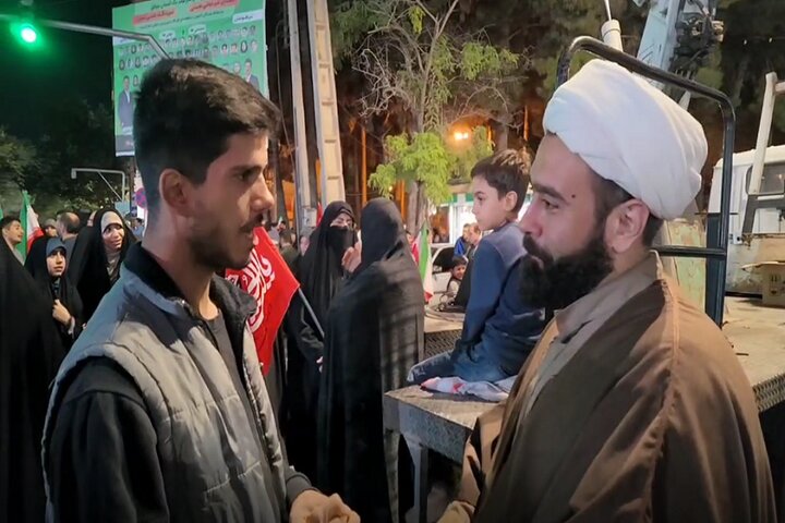 برپایی موکب حوزه علمیه کرمانشاه در تجمعات مردمی «نحن المنتقمون»+ تصاویر