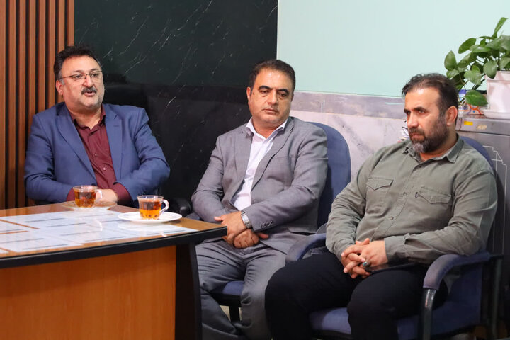 تصاویر/ حضور حجت الاسلام و المسلمین محمدی لائینی در دبیرستان شاهد پسران ساری
