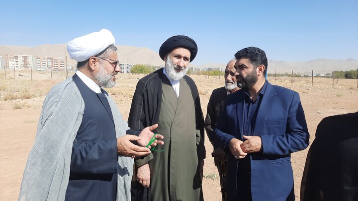 تصاویر/ کلنگ احداث ساختمان حوزه علمیه چهارمحال‌وبختیاری در شهرکرد