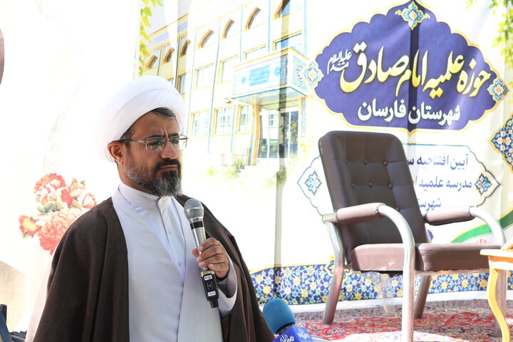 تصاویر/ افتتاح ساختمان جدید مدرسه علمیه حضرت امام صادق(علیه‌السلام) فارسان