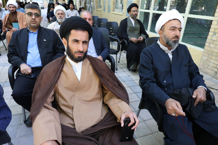 تصاویر/ افتتاح ساختمان جدید مدرسه علمیه حضرت امام صادق(علیه‌السلام) فارسان