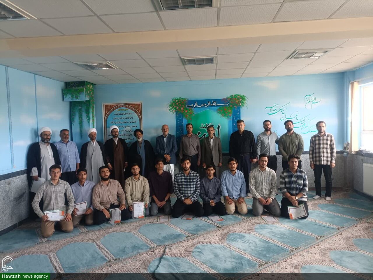 تصاویر / تقدیر از مبلغین مدارس، ادارات و مساجد بخش سامن