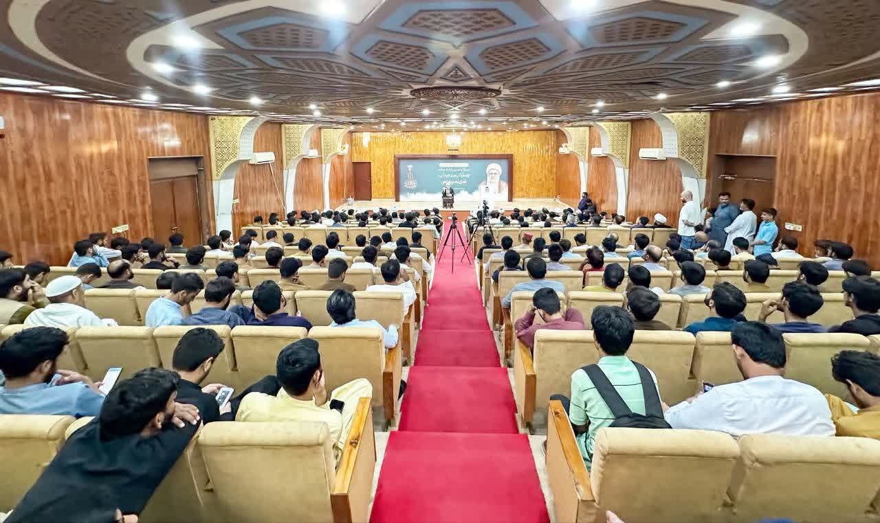 جامعۃ الکوثر میں علامہ ملک ظفر عباس (رہ) کی پہلی برسی کا انعقاد / قائد ملت جعفریہ کی خصوصی شرکت اور دعائیہ کلمات