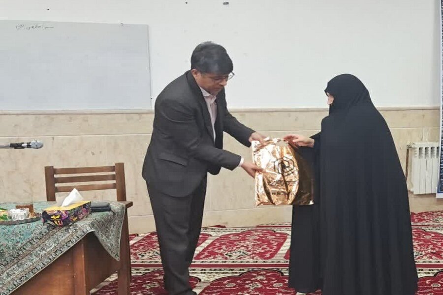 فضای مجازی با تغییر سبک زندگی، بنیان خانواده را تهدید می‌کند