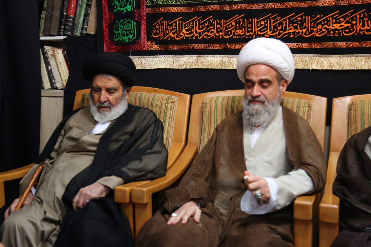 مراسم كسر ختم المرجع الديني الكبير آية الله العظمى الشبيري الزنجاني في قم (صور)
